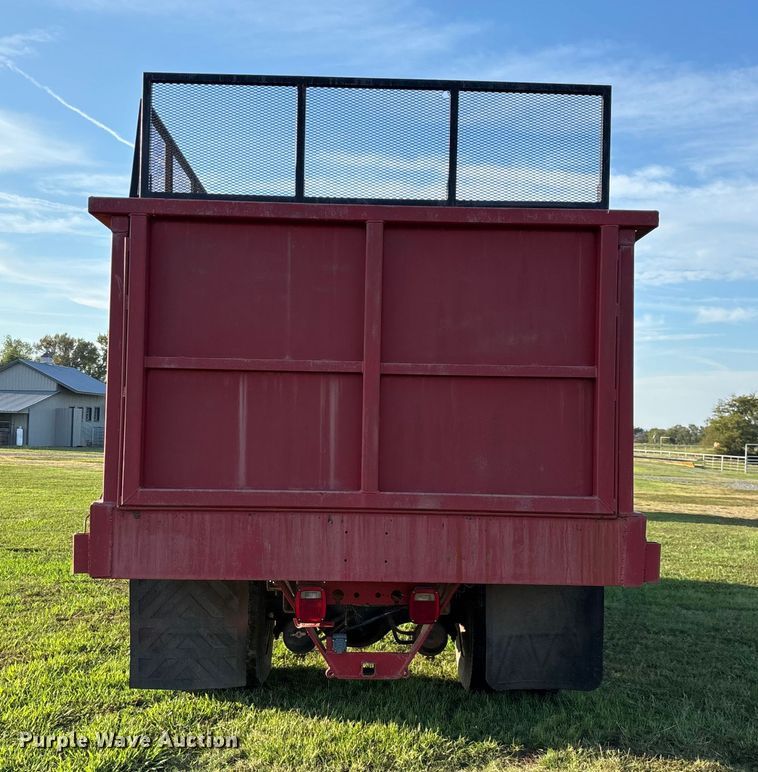 image for item ED2261 1996 Freightliner FL70 Business Class silage truck