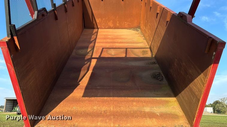 image for item ED2261 1996 Freightliner FL70 Business Class silage truck