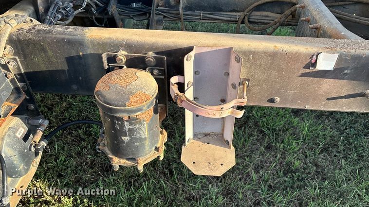 image for item ED2261 1996 Freightliner FL70 Business Class silage truck