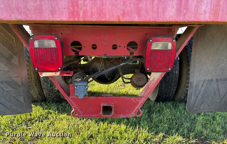 image for item ED2261 1996 Freightliner FL70 Business Class silage truck