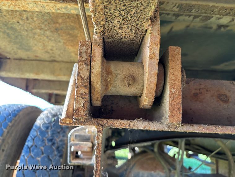 image for item ED2261 1996 Freightliner FL70 Business Class silage truck