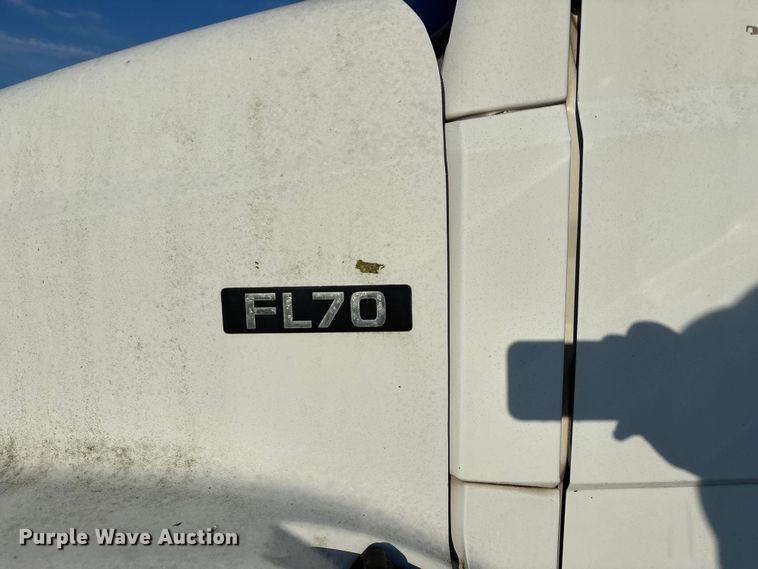 image for item ED2261 1996 Freightliner FL70 Business Class silage truck