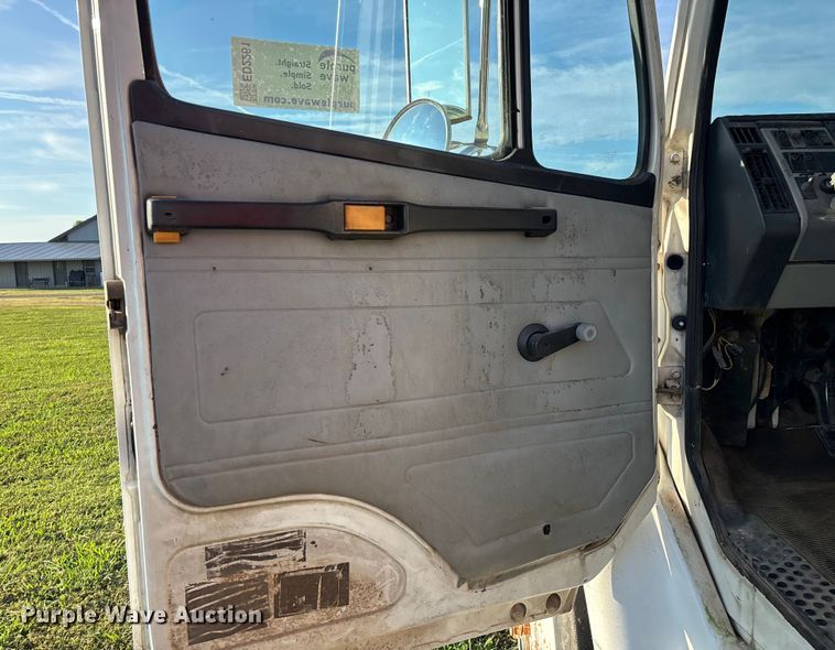 image for item ED2261 1996 Freightliner FL70 Business Class silage truck