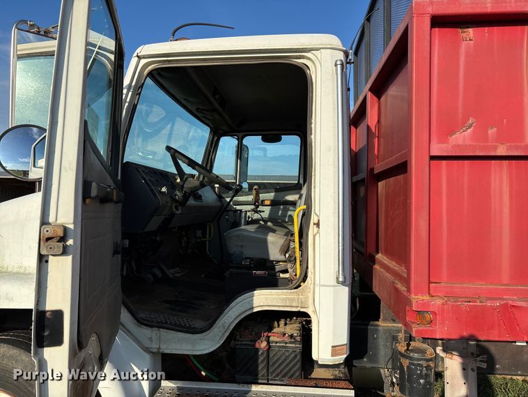 image for item ED2261 1996 Freightliner FL70 Business Class silage truck