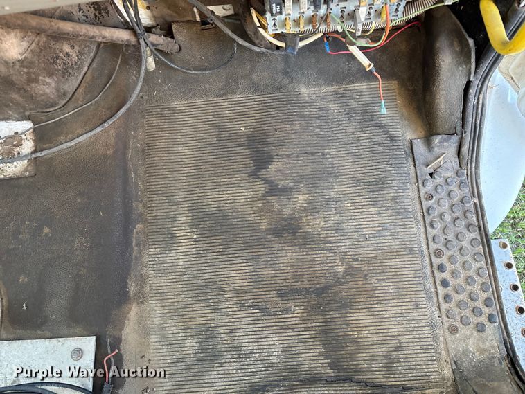 image for item ED2261 1996 Freightliner FL70 Business Class silage truck