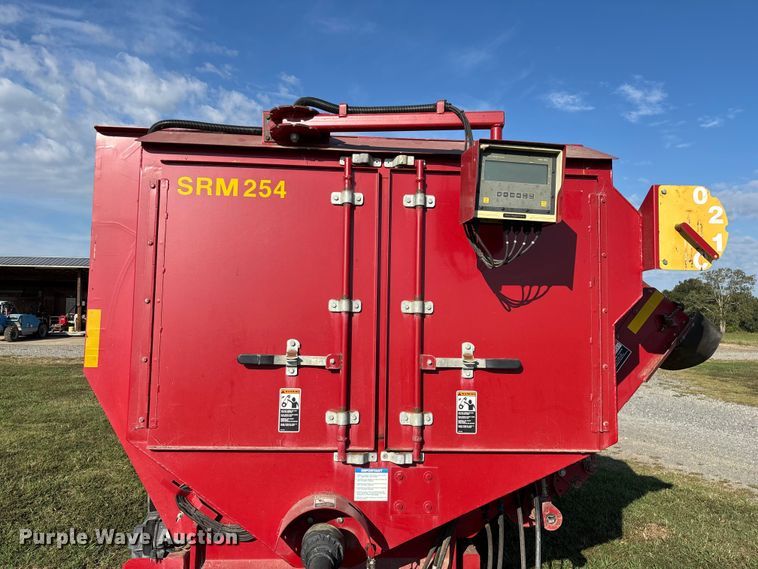 image for item ED2262 Schuler SRM254 feed mixer