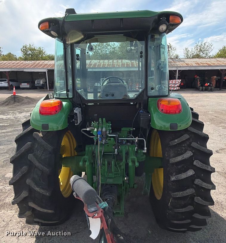 image for item ED5951 2022 John Deere 6105E MFWD tractor