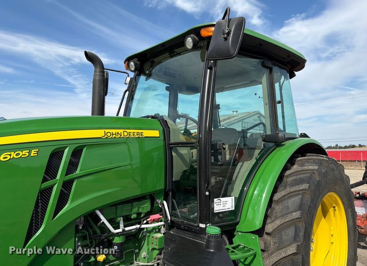 image for item ED5951 2022 John Deere 6105E MFWD tractor