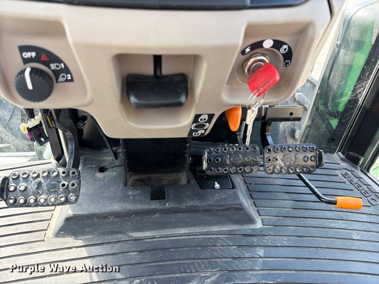 image for item ED5951 2022 John Deere 6105E MFWD tractor