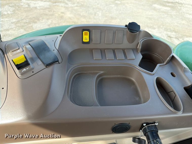 image for item ED5951 2022 John Deere 6105E MFWD tractor