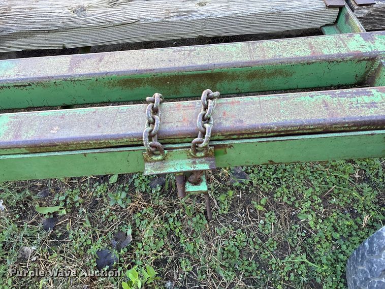 image for item EE4053 John Deere header trailer