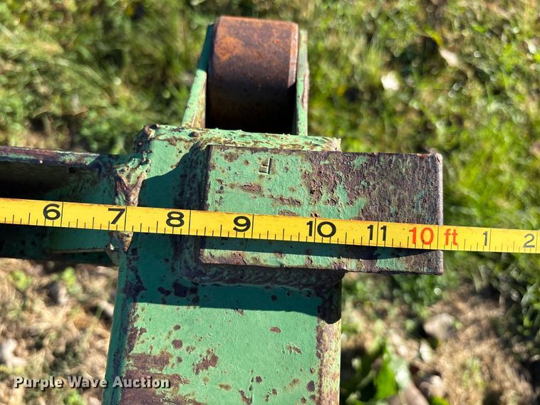 image for item EE4053 John Deere header trailer