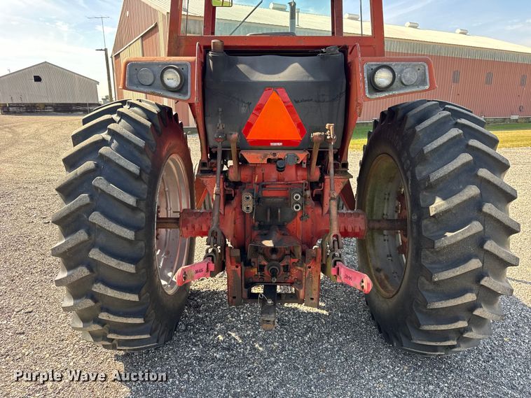 image for item EF2195 1977 International Harvester Hydro 186 tractor