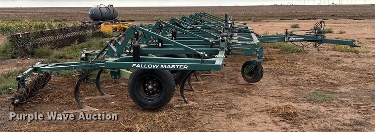 image for item EF6058 Orthman Fallowmaster field cultivator