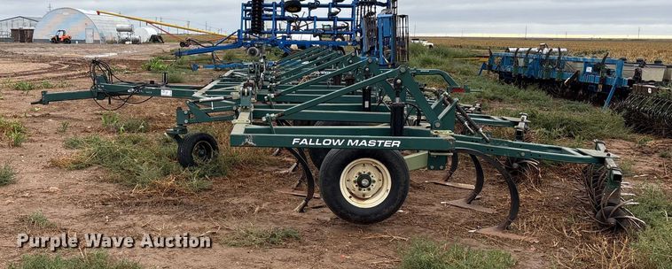 image for item EF6058 Orthman Fallowmaster field cultivator