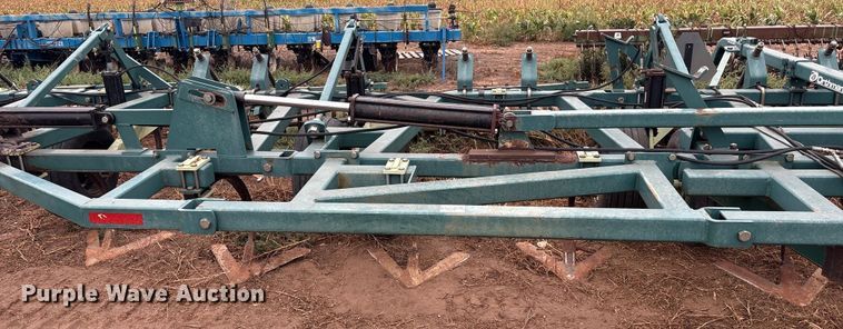 image for item EF6058 Orthman Fallowmaster field cultivator