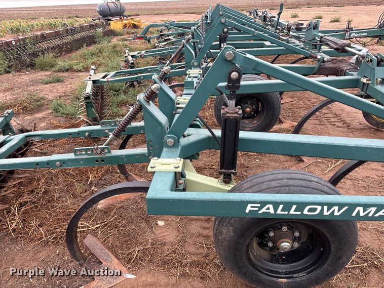 image for item EF6058 Orthman Fallowmaster field cultivator