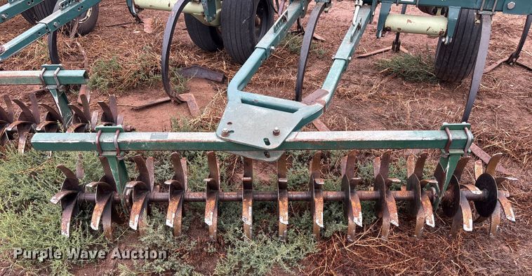 image for item EF6058 Orthman Fallowmaster field cultivator
