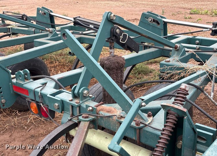 image for item EF6058 Orthman Fallowmaster field cultivator
