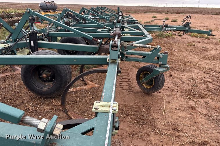 image for item EF6058 Orthman Fallowmaster field cultivator
