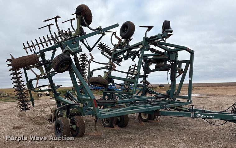 image for item EF6058 Orthman Fallowmaster field cultivator