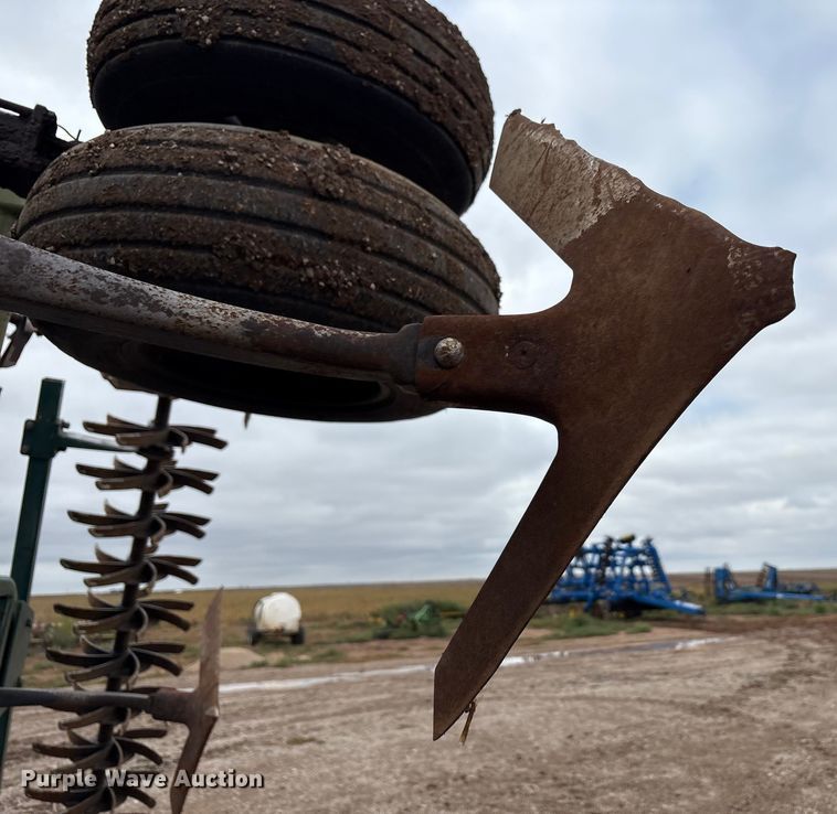 image for item EF6058 Orthman Fallowmaster field cultivator