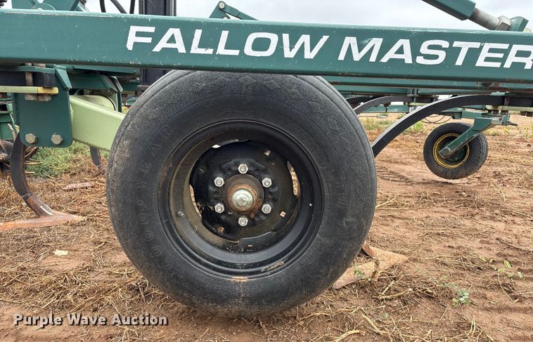 image for item EF6058 Orthman Fallowmaster field cultivator