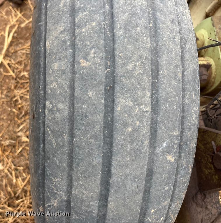 image for item EF6058 Orthman Fallowmaster field cultivator