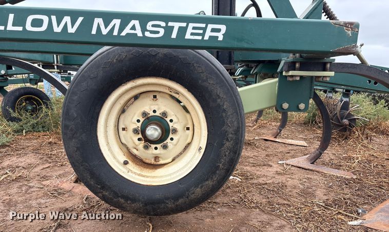 image for item EF6058 Orthman Fallowmaster field cultivator
