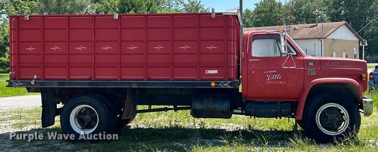 image for item EK8407 1977 Chevrolet C65 grain truck