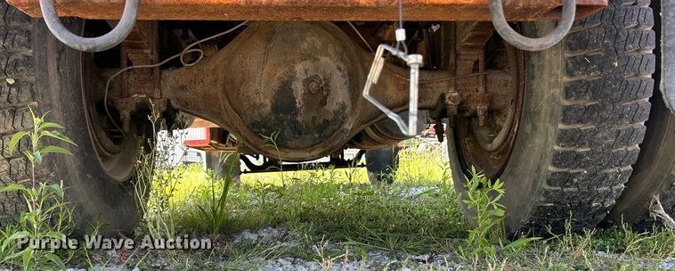 image for item EK8407 1977 Chevrolet C65 grain truck