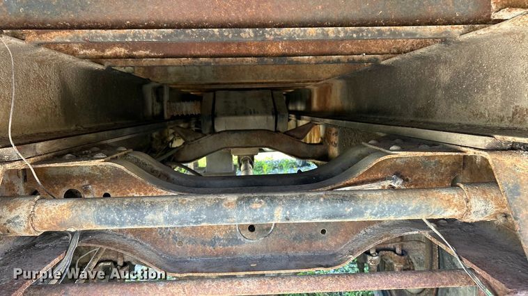 image for item EK8407 1977 Chevrolet C65 grain truck