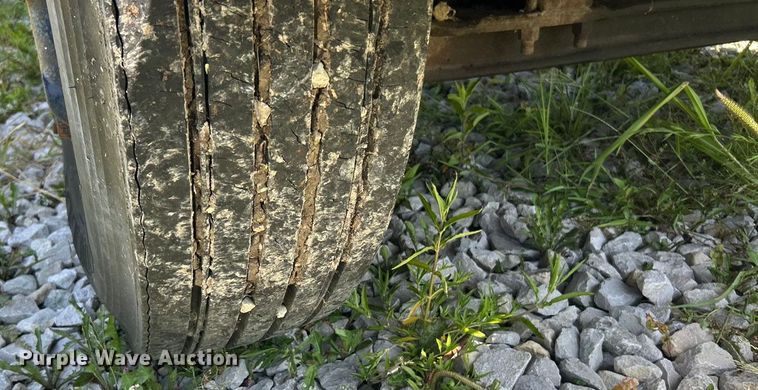 image for item EK8407 1977 Chevrolet C65 grain truck