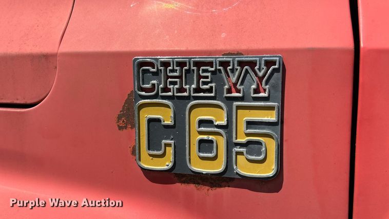image for item EK8407 1977 Chevrolet C65 grain truck