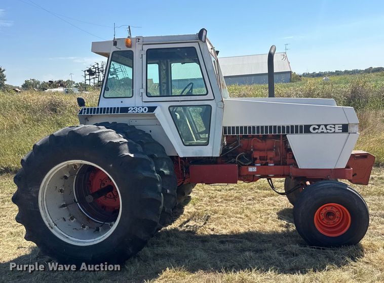 image for item EM8317 1979 Case 2390 Tractor