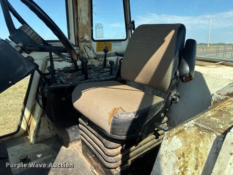 image for item EM8317 1979 Case 2390 Tractor