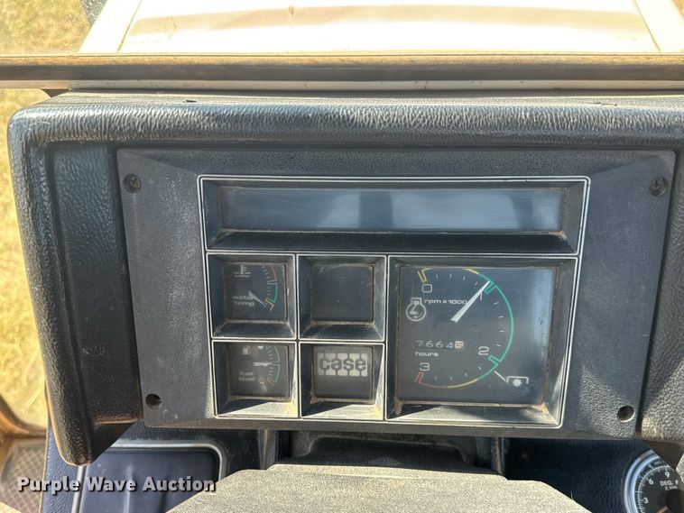 image for item EM8317 1979 Case 2390 Tractor