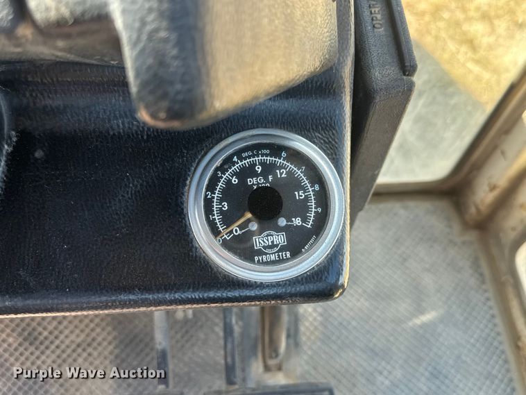 image for item EM8317 1979 Case 2390 Tractor