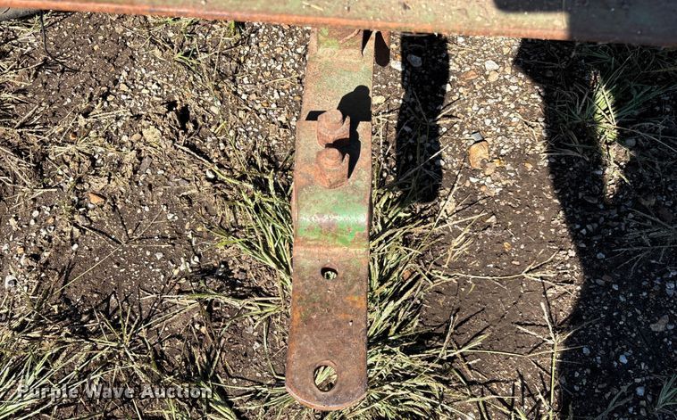 image for item EN5655 1948 John Deere D tractor