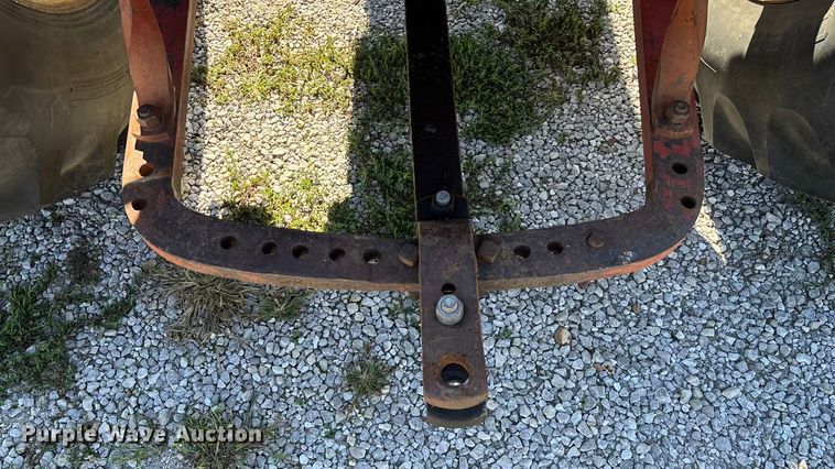 image for item EN5656 1965 International Harvester 806  tractor