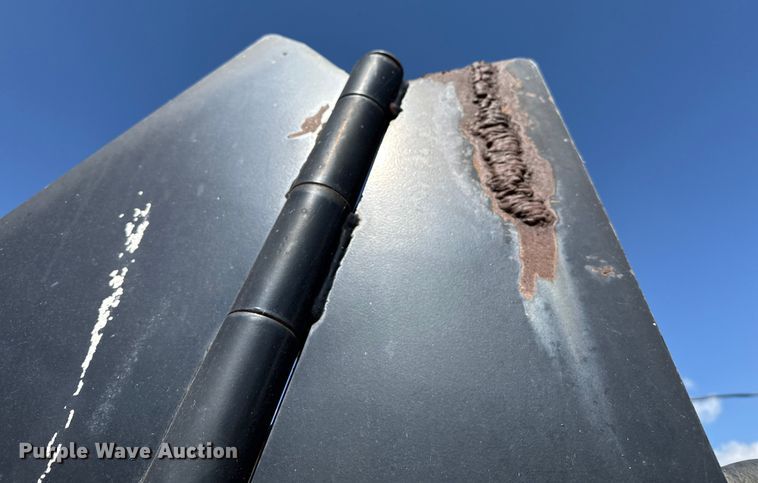 image for item EP0682 Redball 680 sprayer