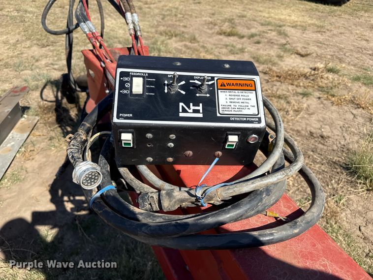 image for item EP0693 New Holland 900 forage harvester