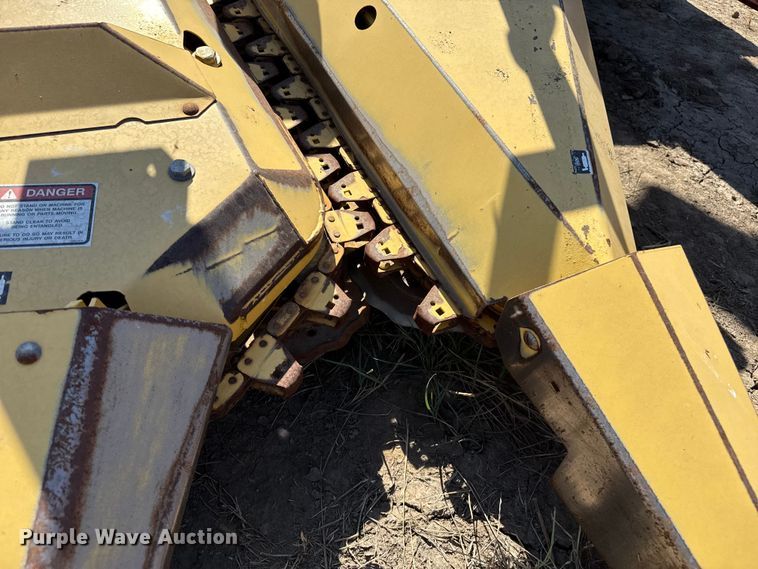 image for item EP0693 New Holland 900 forage harvester