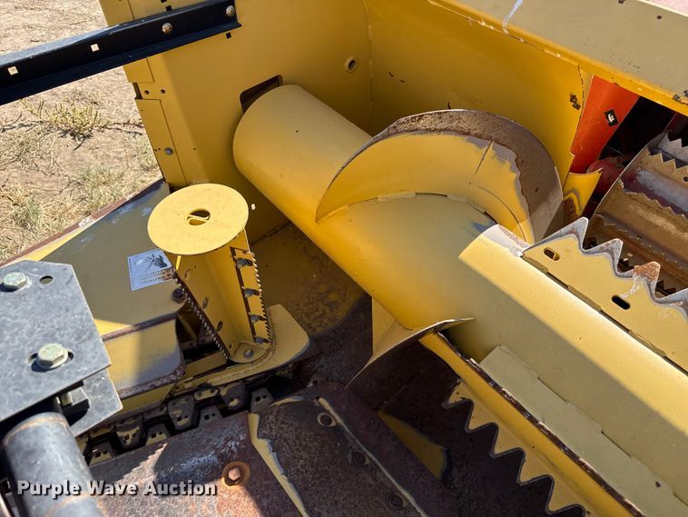 image for item EP0693 New Holland 900 forage harvester