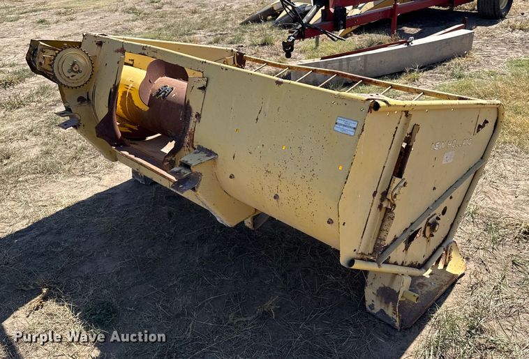 image for item EP0693 New Holland 900 forage harvester