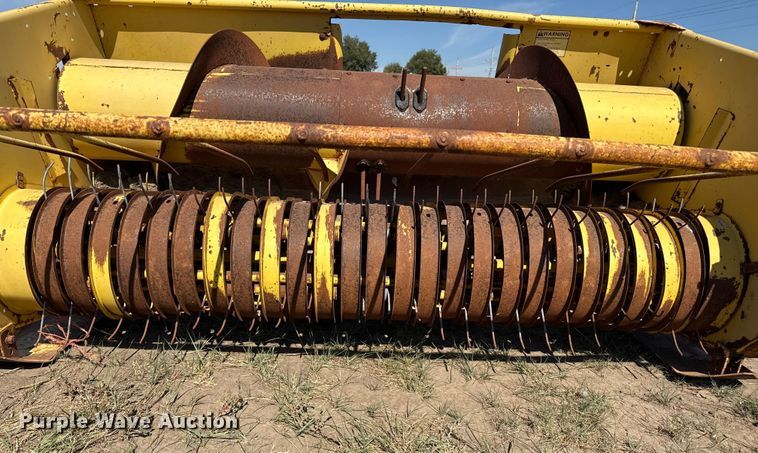 image for item EP0693 New Holland 900 forage harvester