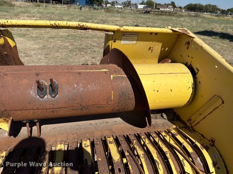 image for item EP0693 New Holland 900 forage harvester