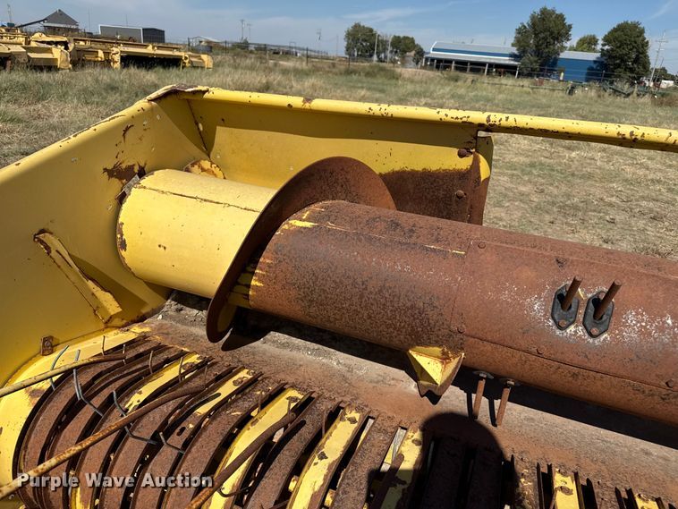 image for item EP0693 New Holland 900 forage harvester