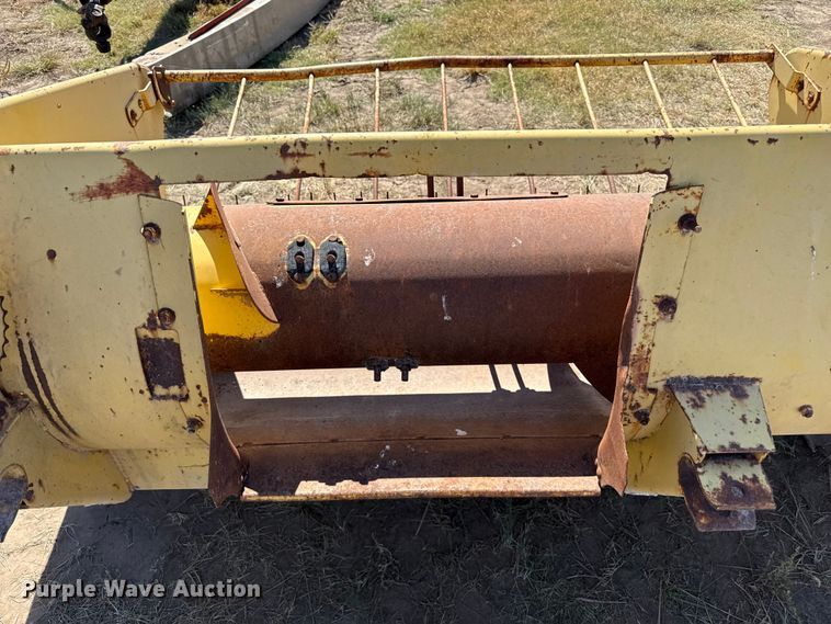 image for item EP0693 New Holland 900 forage harvester