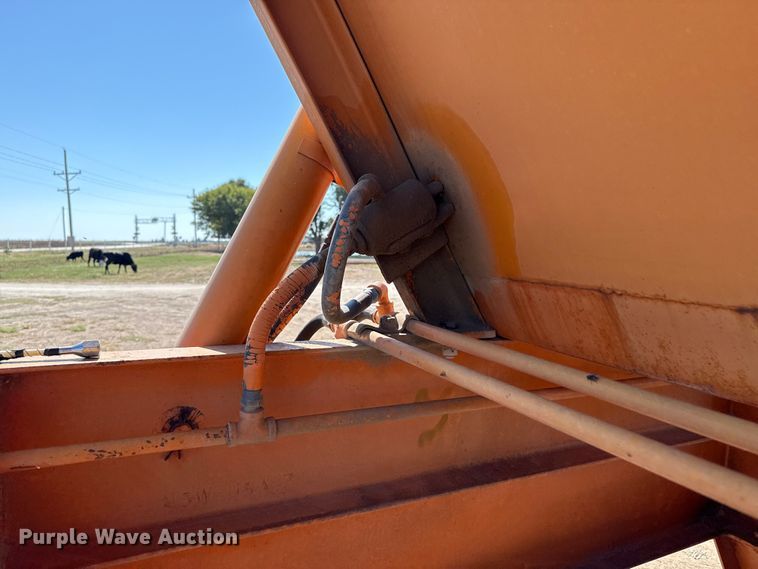 image for item EP0694 Richardton 1400 silage dump wagon